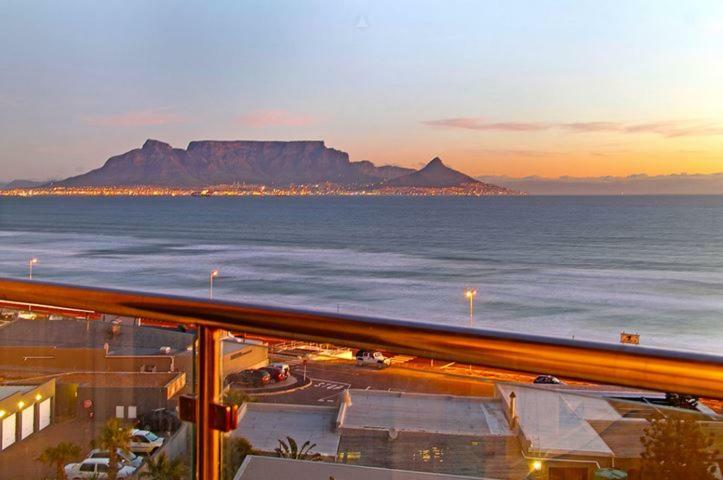 Infinity Oceanview 303A Leilighet Bloubergstrand Eksteriør bilde