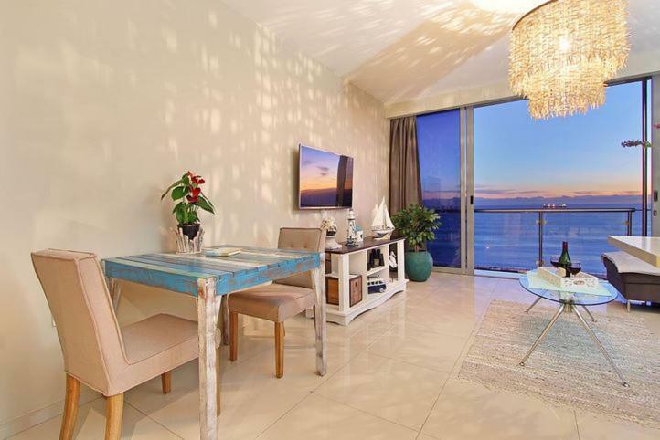 Infinity Oceanview 303A Leilighet Bloubergstrand Eksteriør bilde